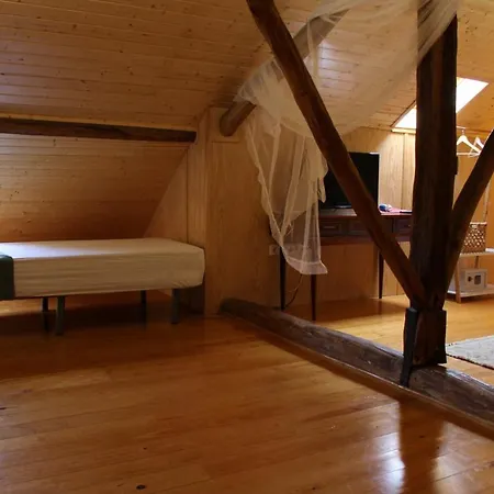 Lameira Da Longra - Bohemian Artistic House Guest house *