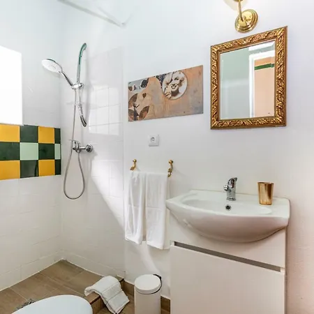 Lameira Da Longra - Bohemian Artistic House & Coliving Pensión