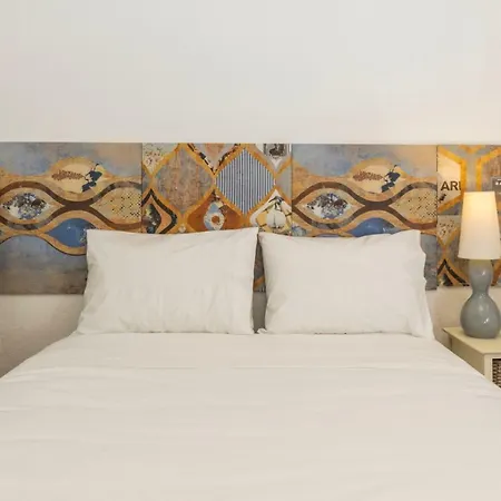 Pensión Lameira Da Longra - Bohemian Artistic House & Coliving