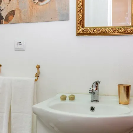 Lameira Da Longra - Bohemian Artistic House & Coliving Pensión Tomar