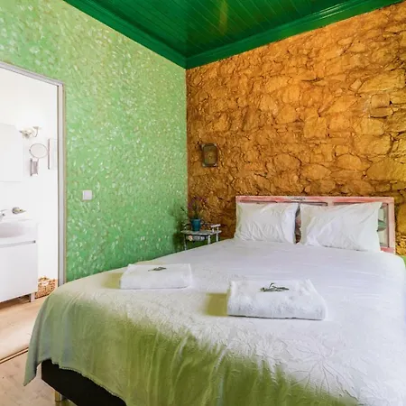 Lameira Da Longra - Bohemian Artistic House & Coliving Pensión